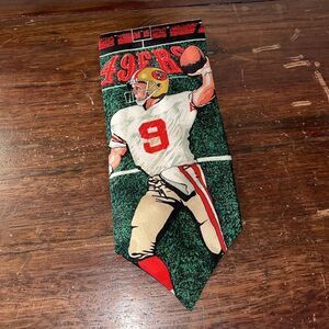 Vintage San Francisco SF 49ers Candlestick 100% silk football theme neck tie
